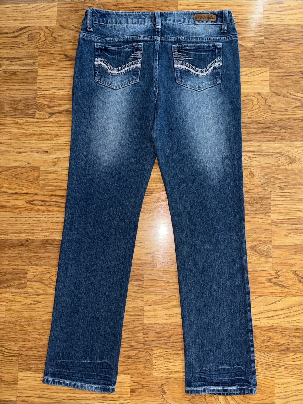 Mudd Jeans Juniors Size 11 Straight Leg Low Rise Dark Embroidered Distressed
